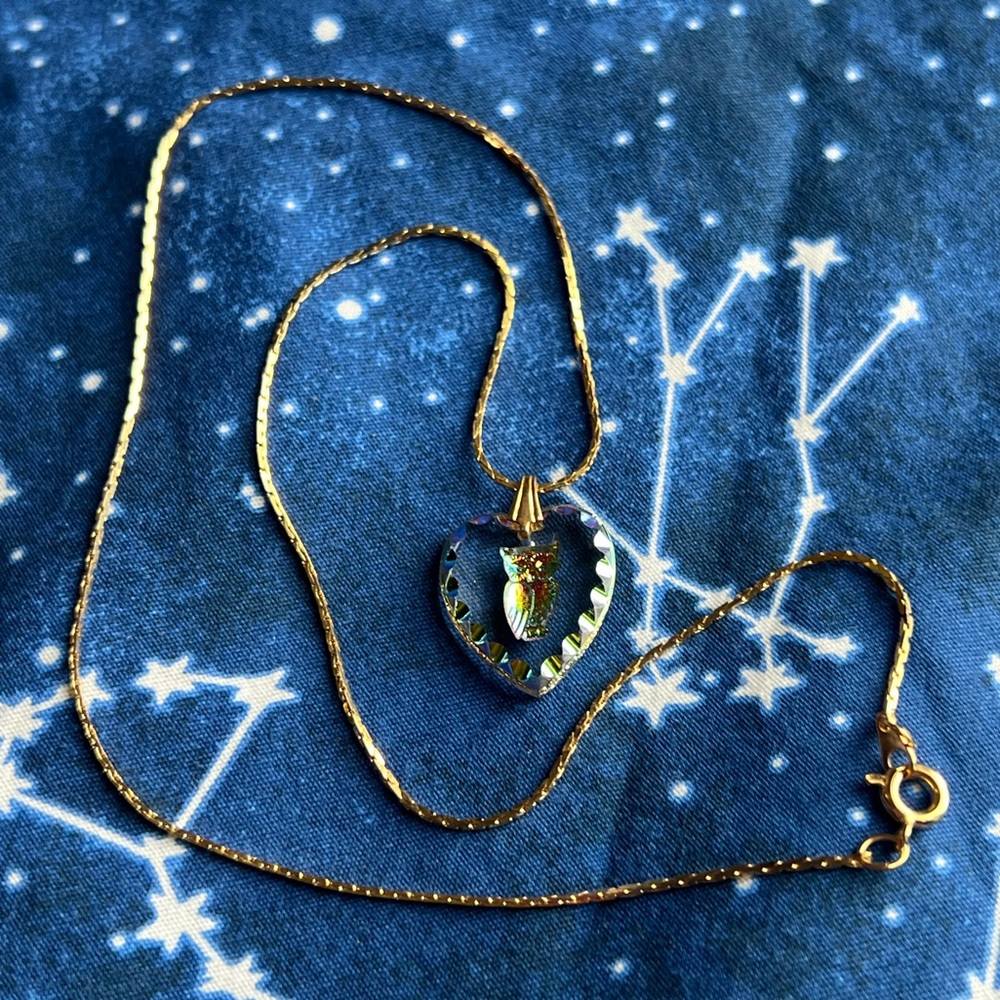 LAST CHANCE! VINTAGE Reversable Crystal Iridescent Owl Heart Pendant Necklace